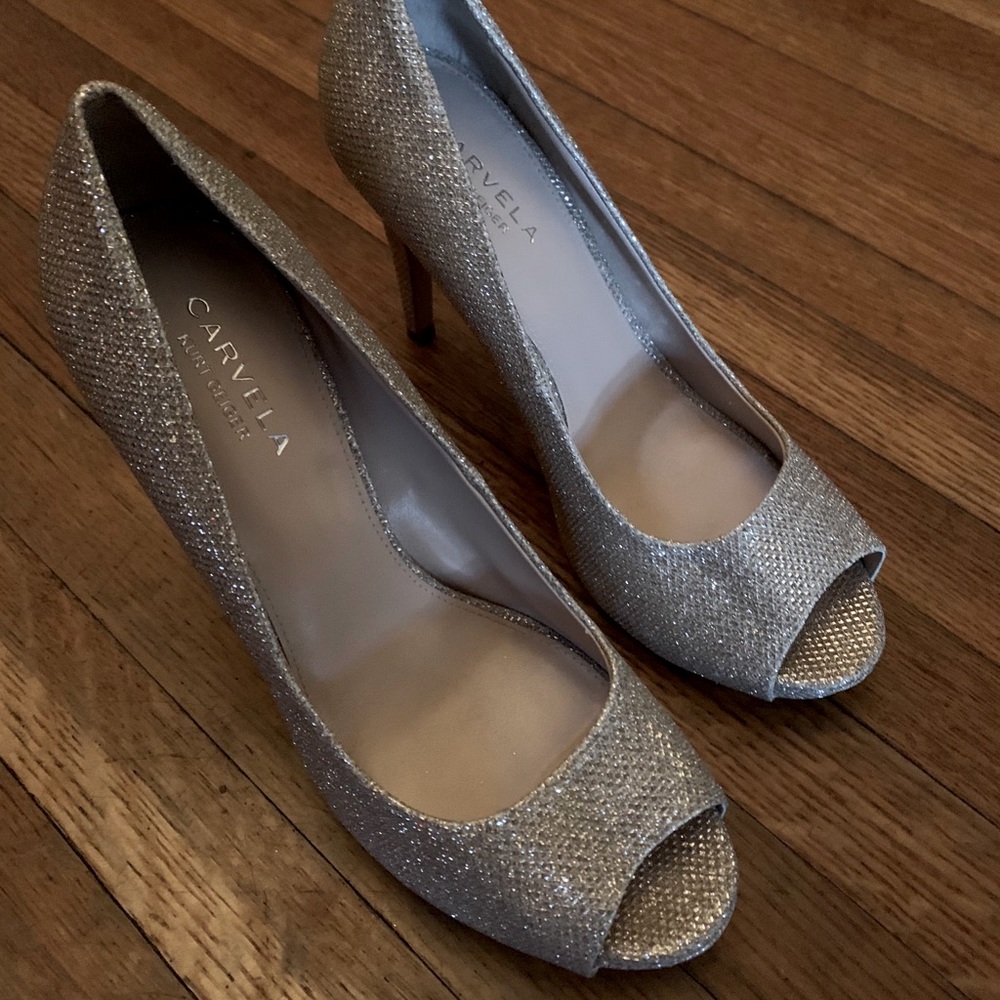 Lara 2 Carvela Kurt Geiger Silver Heels size 38